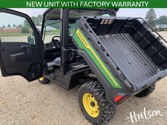 Photo of 2026 John Deere XUV 845M