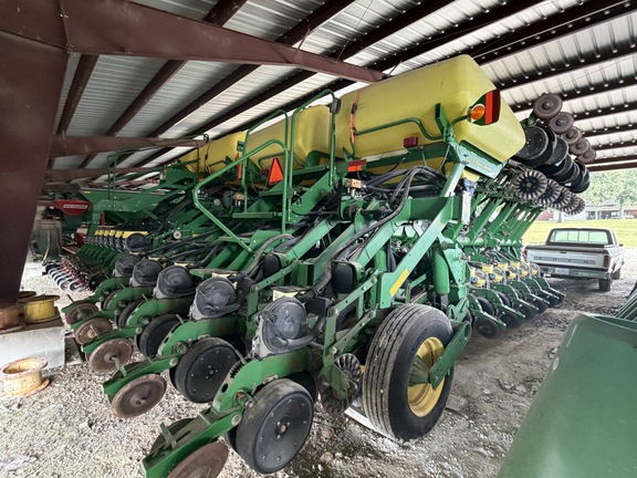 Photo of 2007 John Deere 1790