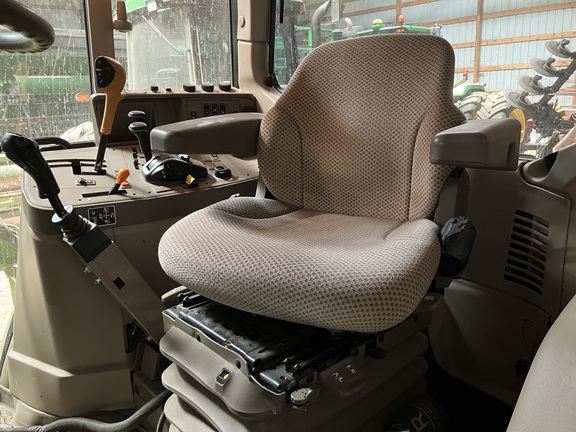 2014 John Deere 6150M - Photo16