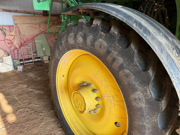 Photo of 2017 John Deere R4038