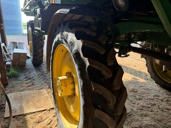 Photo of 2017 John Deere R4038