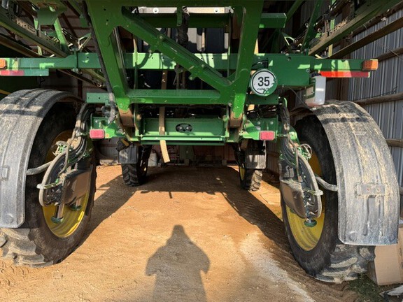 Photo of 2017 John Deere R4038