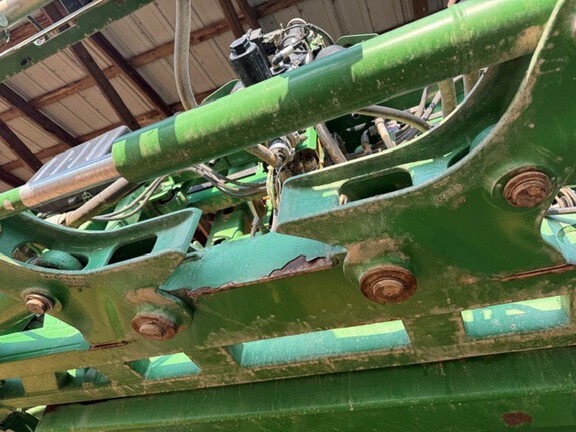Photo of 2017 John Deere R4038