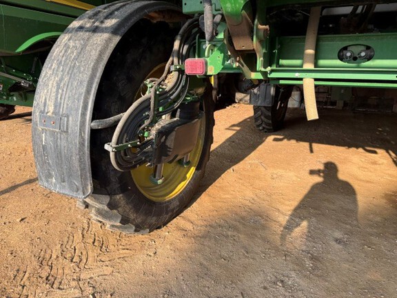 Photo of 2017 John Deere R4038