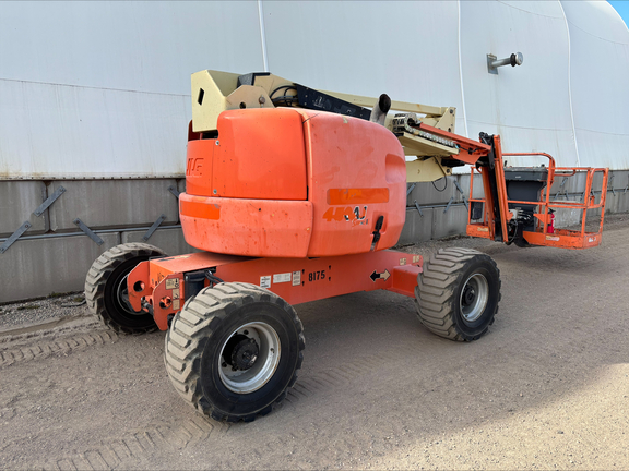 2014 JLG 450AJ