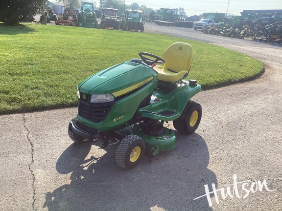 Photo of 2024 John Deere X370