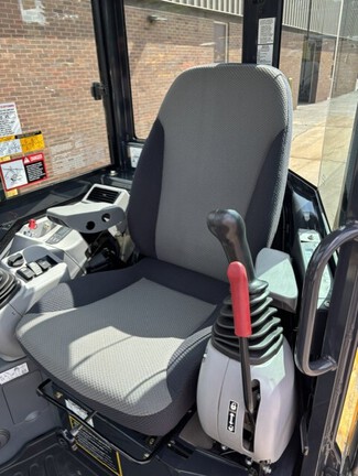 2023 John Deere 35G