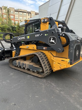 2025 John Deere 335P-4