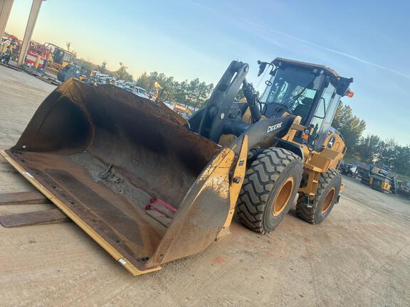 2023 John Deere 624 P