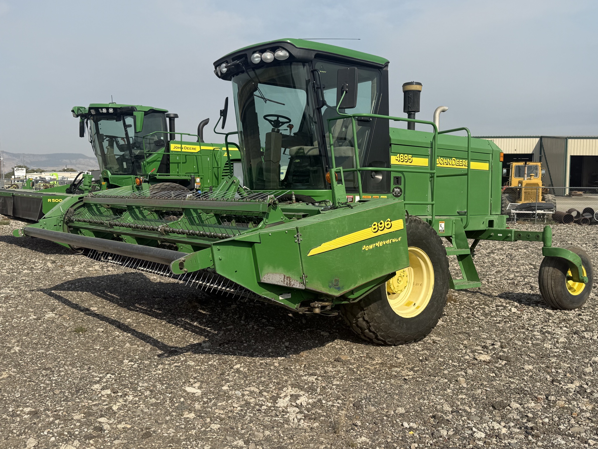 John Deere 4895
