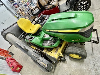 Photo of 2015 John Deere X590