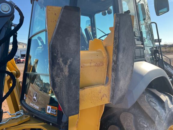 2024 John Deere 320P