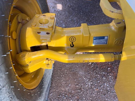 2024 John Deere 320P