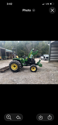 Photo of 2006 John Deere 4720