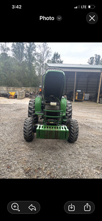 Photo of 2006 John Deere 4720