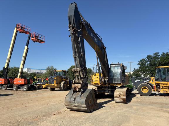 2024 John Deere 350 P-Tier