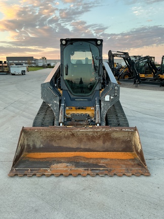2022 John Deere 333G