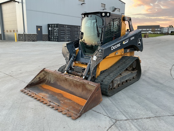 2022 John Deere 333G