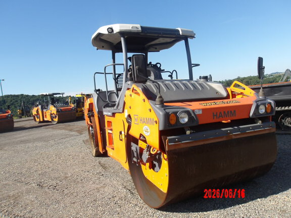 2019 Hamm HD120IVO