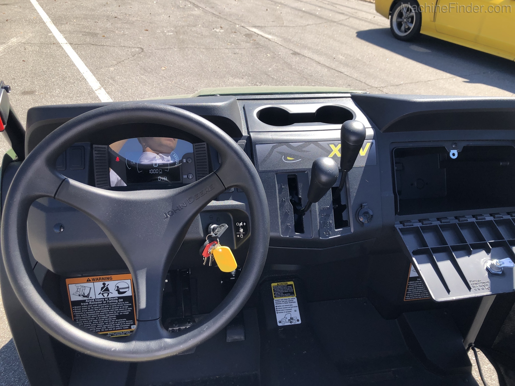 2020 John Deere XUV590E Image 7