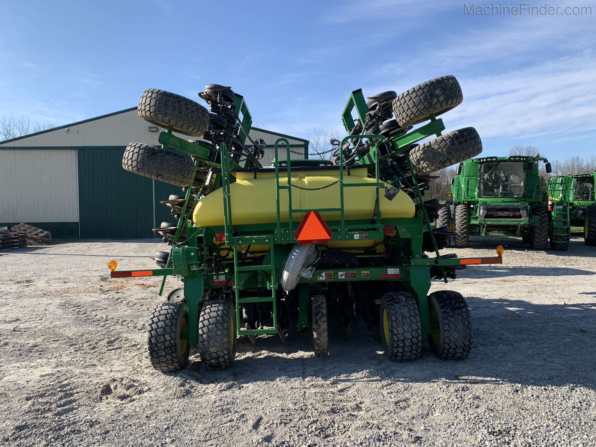 2016 John Deere 1990 Image 9