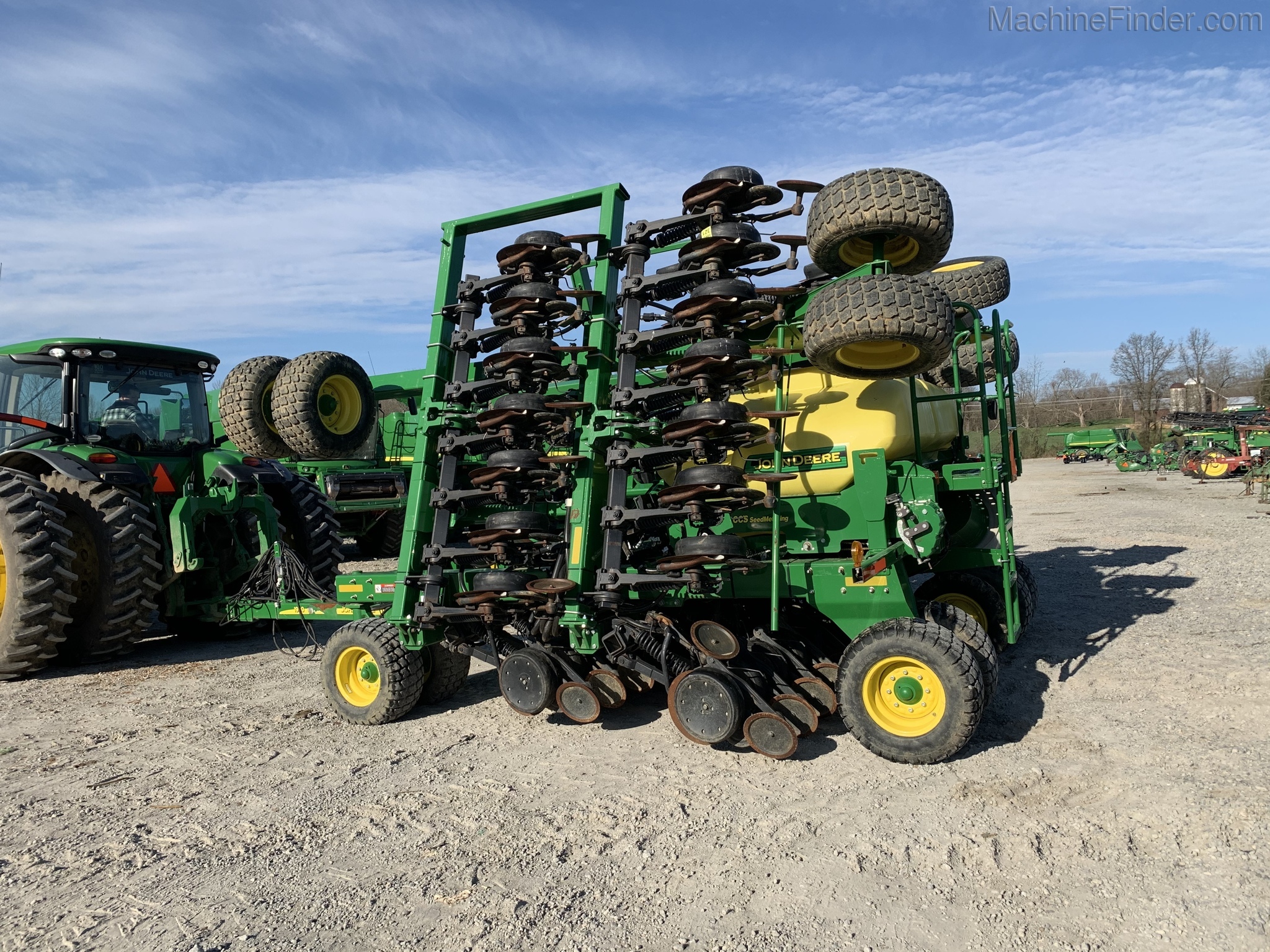 2016 John Deere 1990 Image 6