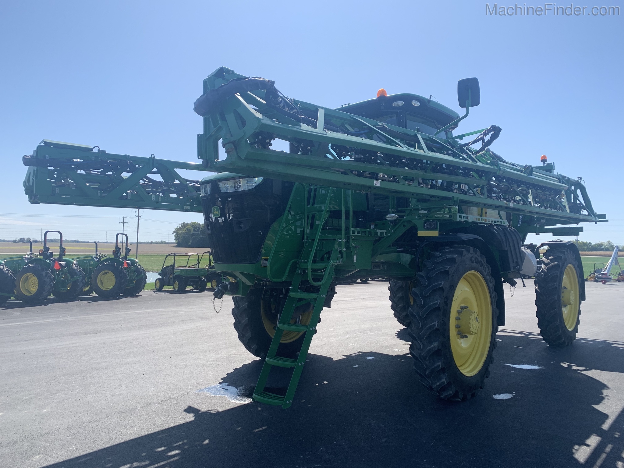 2019 John Deere R4030 Image 4