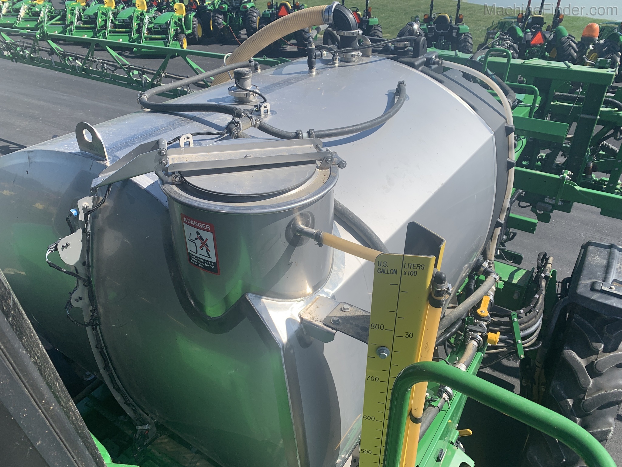 2019 John Deere R4030 Image 22