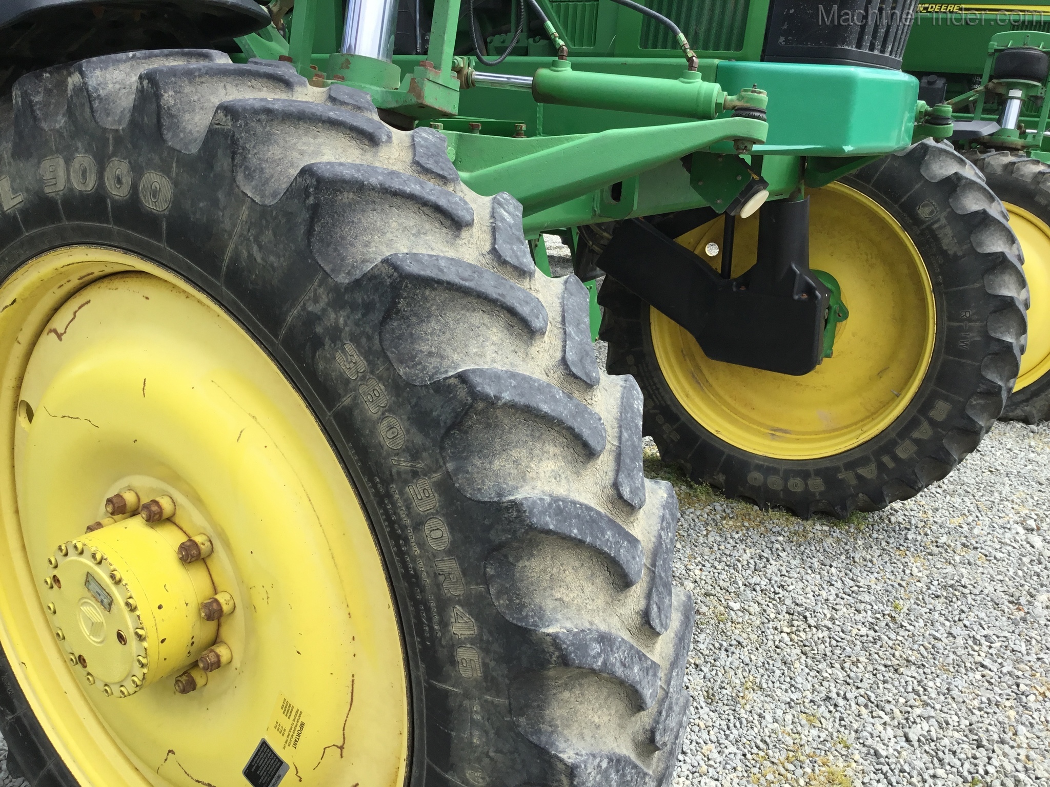 2004 John Deere 4710 Image 14