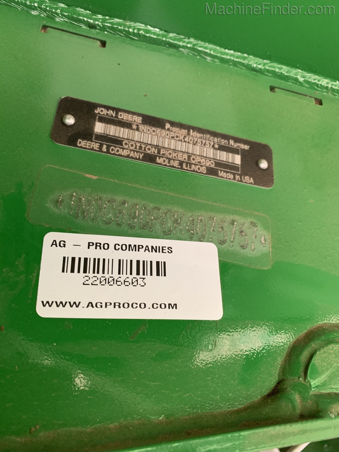 2019 John Deere CP690 Image 13