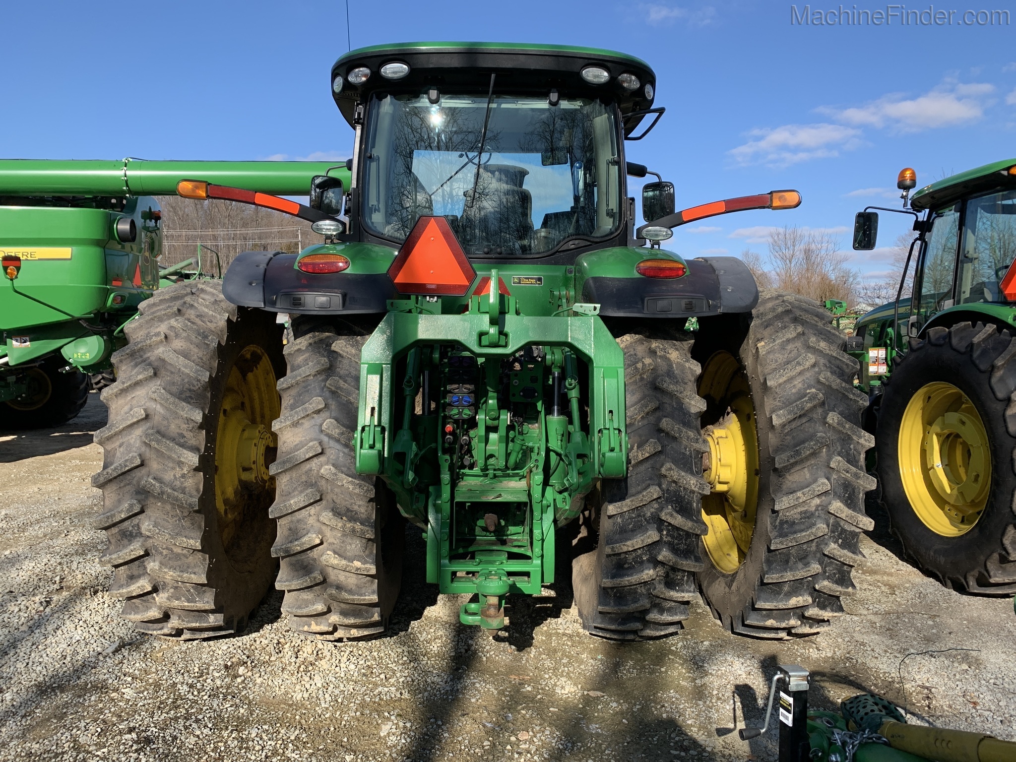2017 John Deere 8345R Image 6