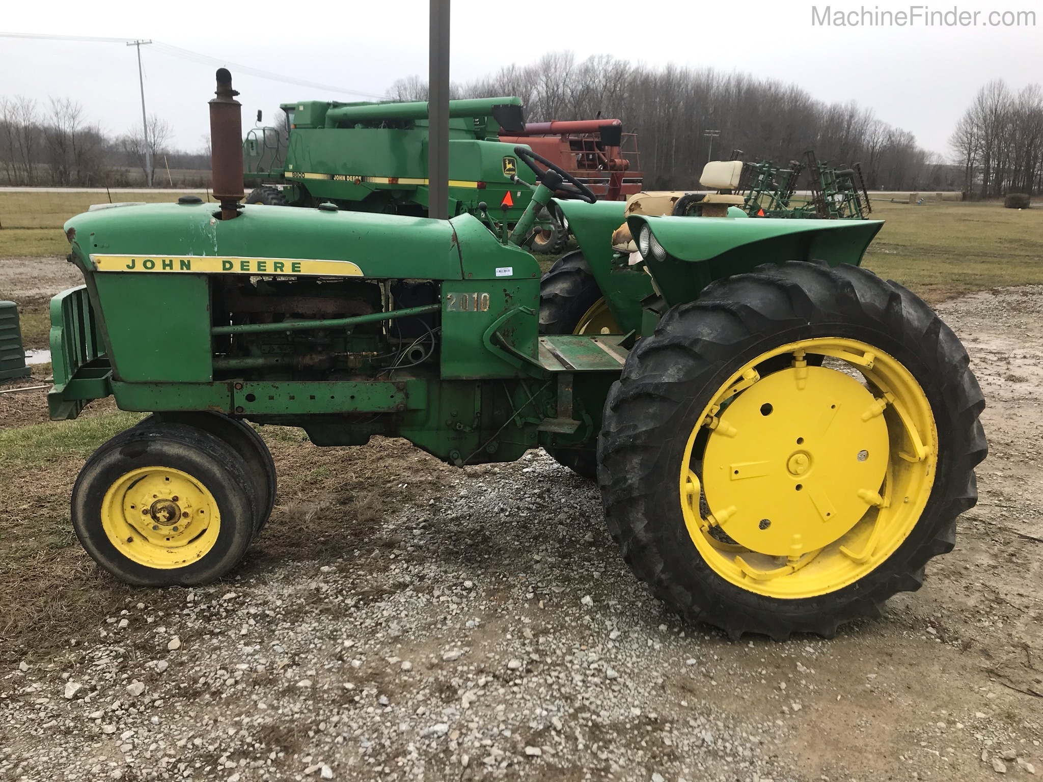 John Deere 2010 Image 1