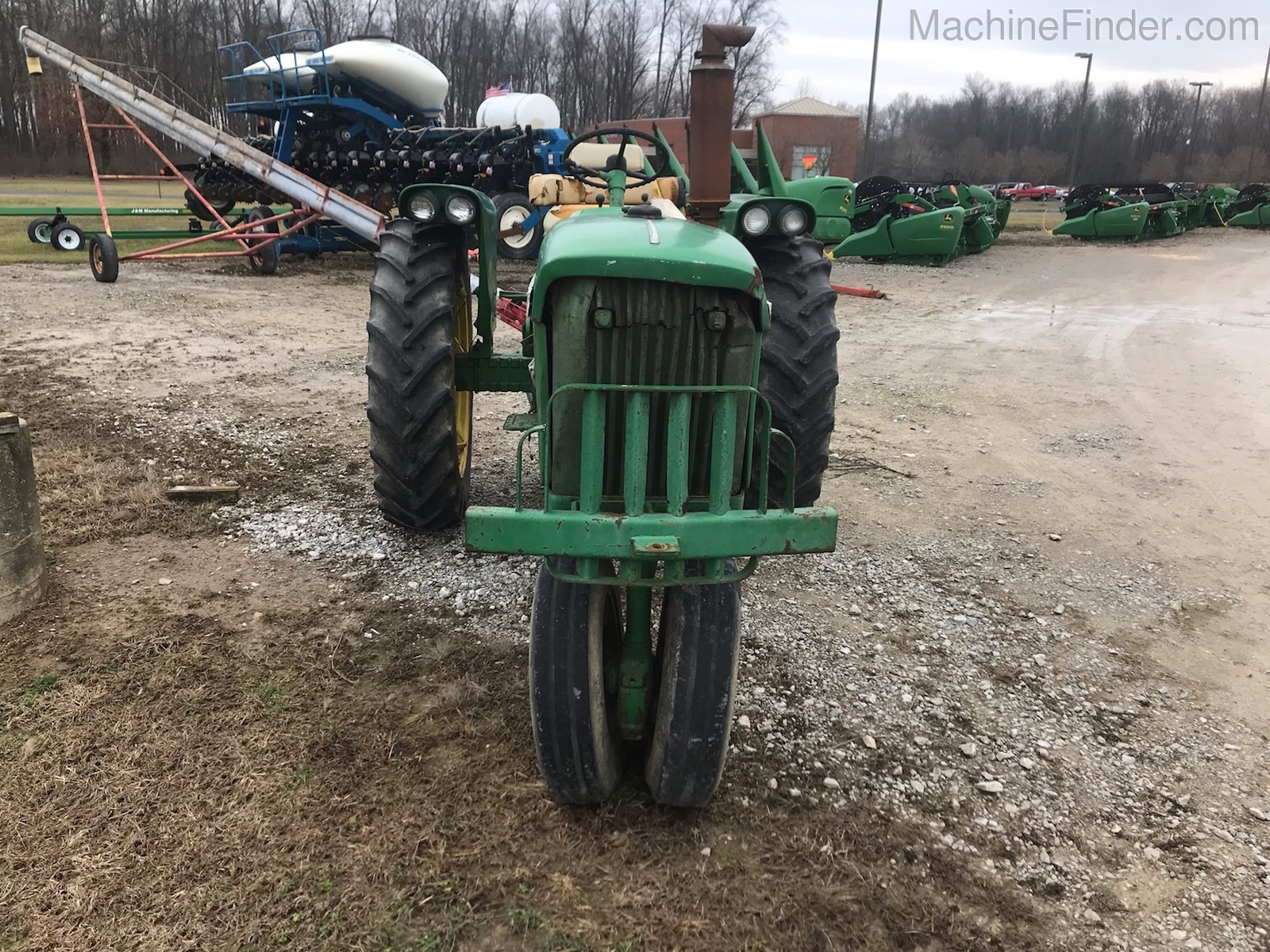 John Deere 2010 Image 3