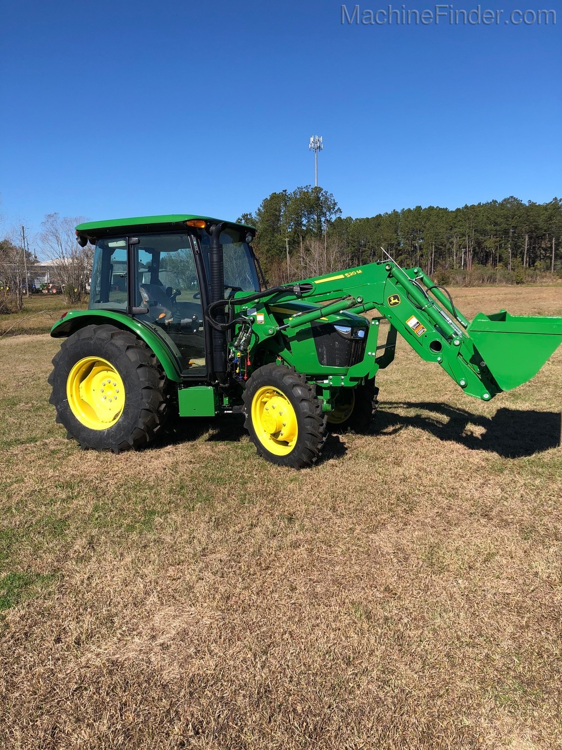 2020 John Deere 5055E Image 2