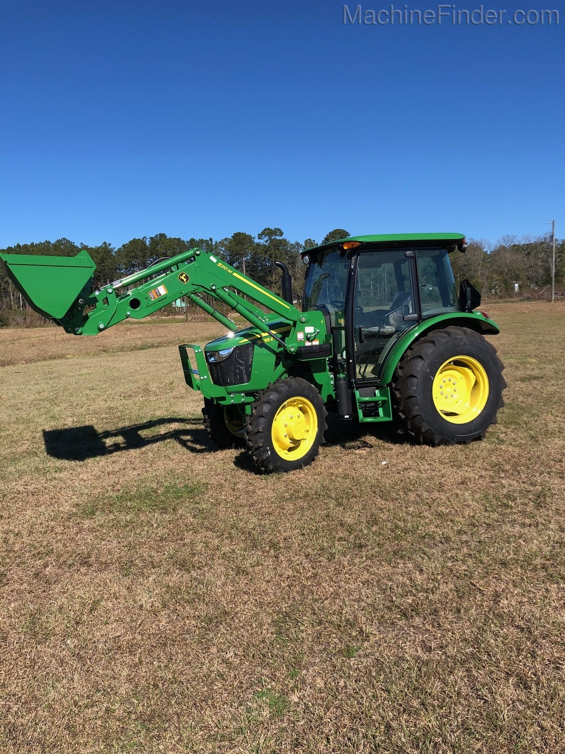 2020 John Deere 5055E Image 1