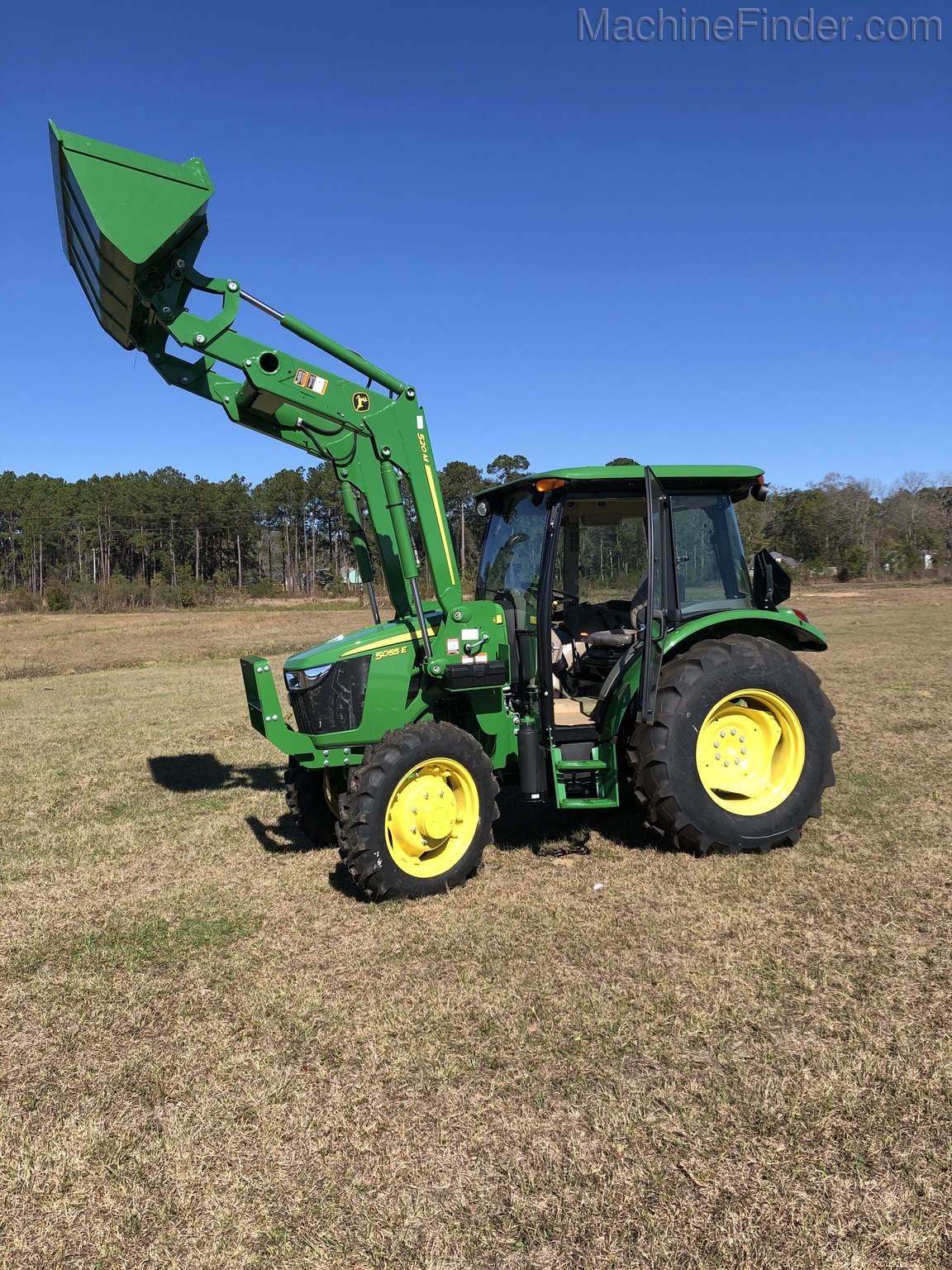 2020 John Deere 5055E Image 7