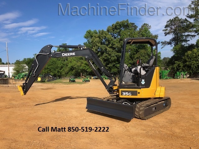 2020 John Deere 35G Image 1