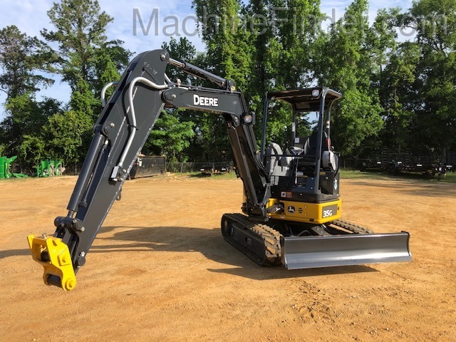 2020 John Deere 35G Image 6