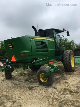 2014 John Deere W235 Image 2