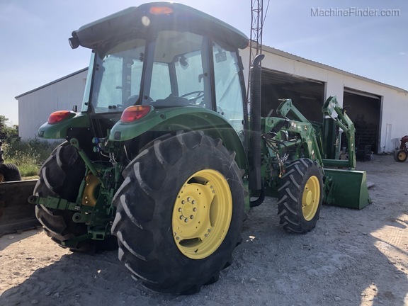 2015 John Deere 5100E Image 3
