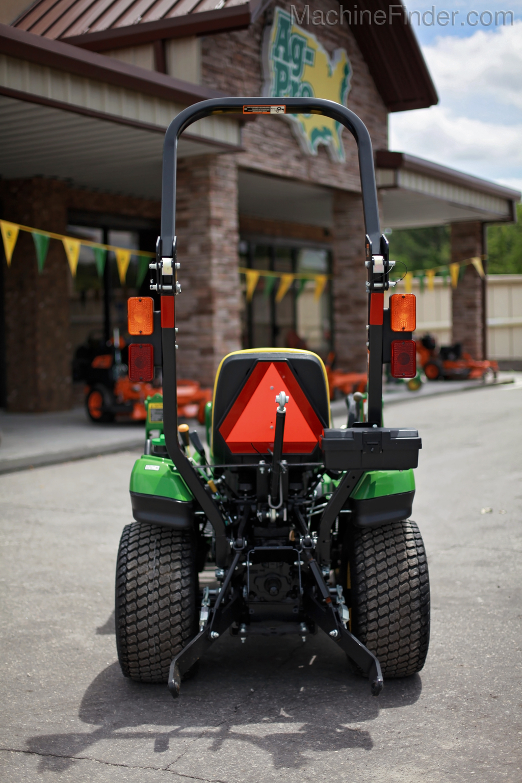 2020 John Deere 1023E Image 5