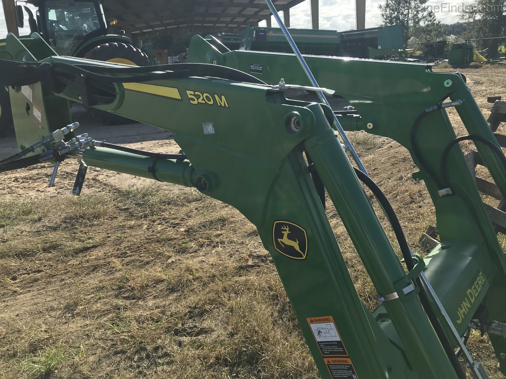 2018 John Deere 520M Image 6