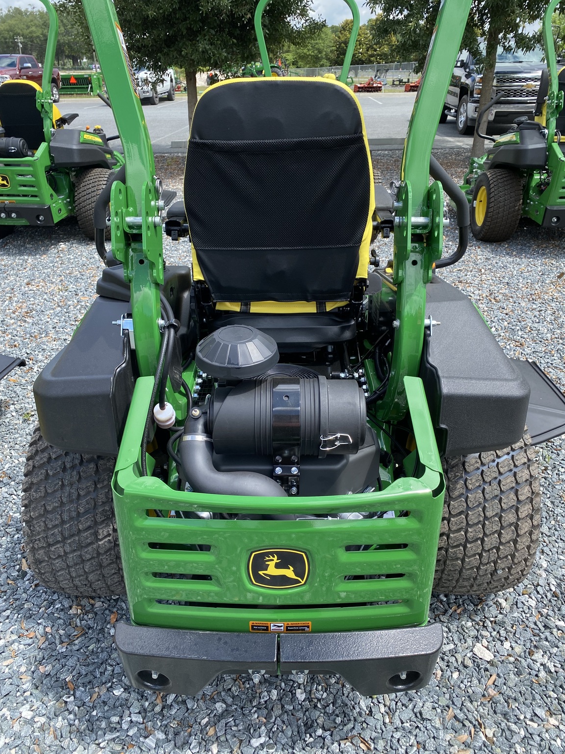 2025 John Deere Z920M Image 5