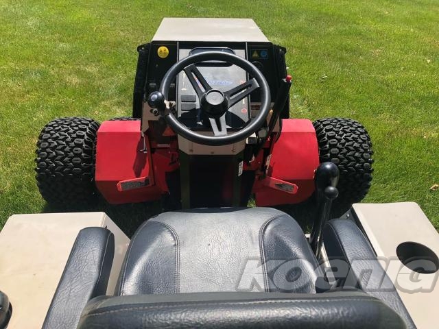 Used 2014 Ventrac 4500Z Compact Utility Tractors at Koenig Equipment in Urbana, OH - PhotoXL5