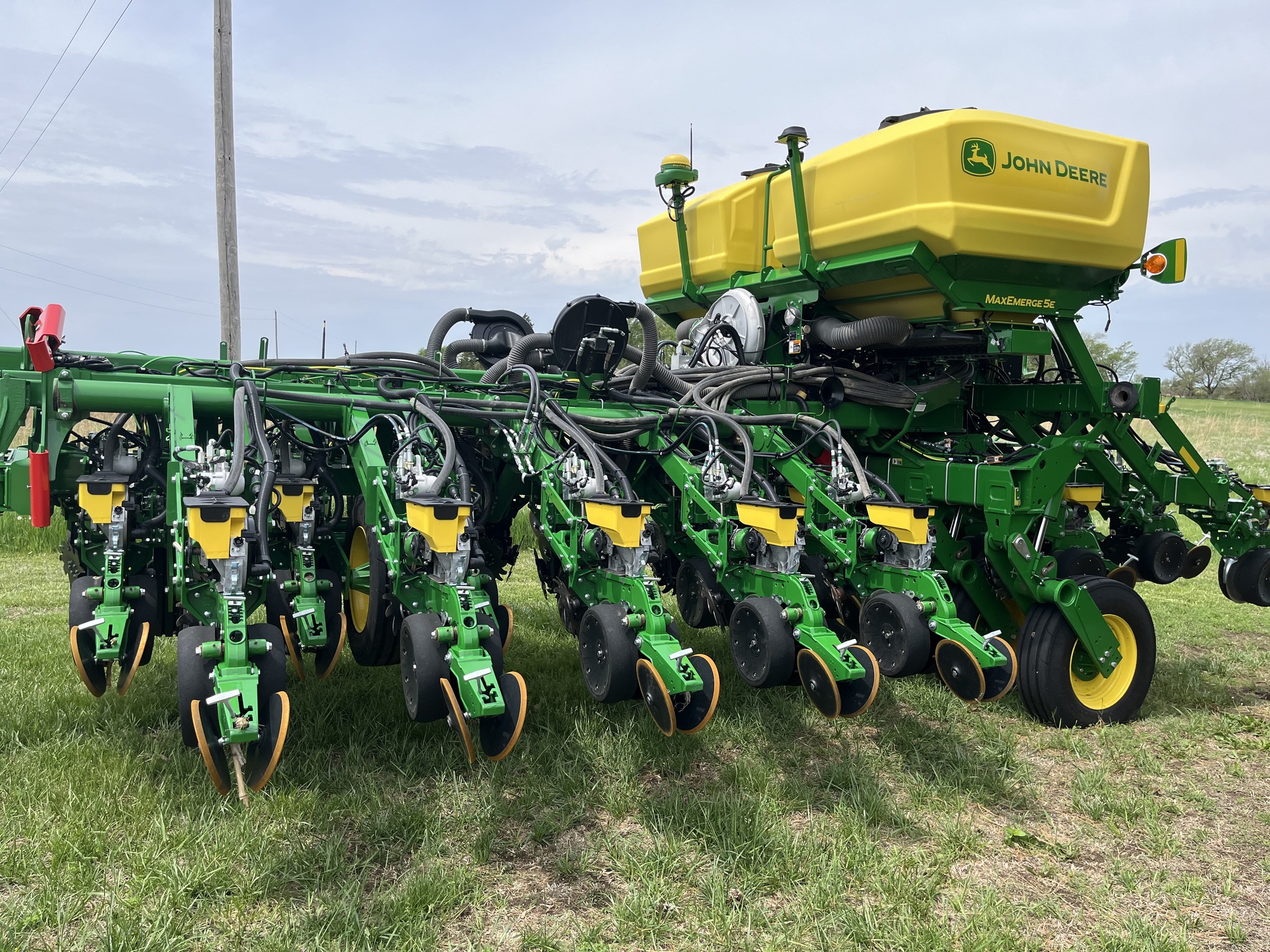  2023 John Deere 1795 at Heritage Tractor in Seneca, KS