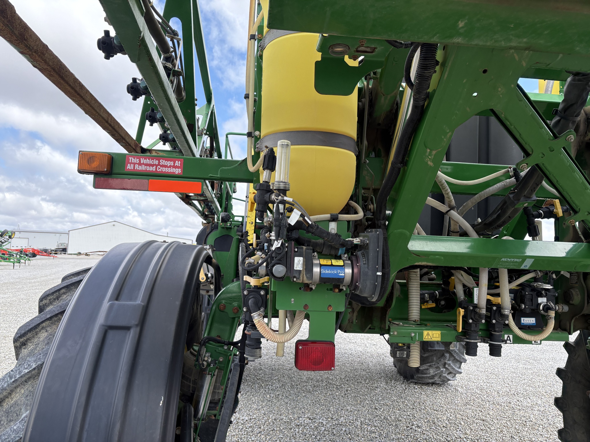 2016 John Deere R4038 Image 34