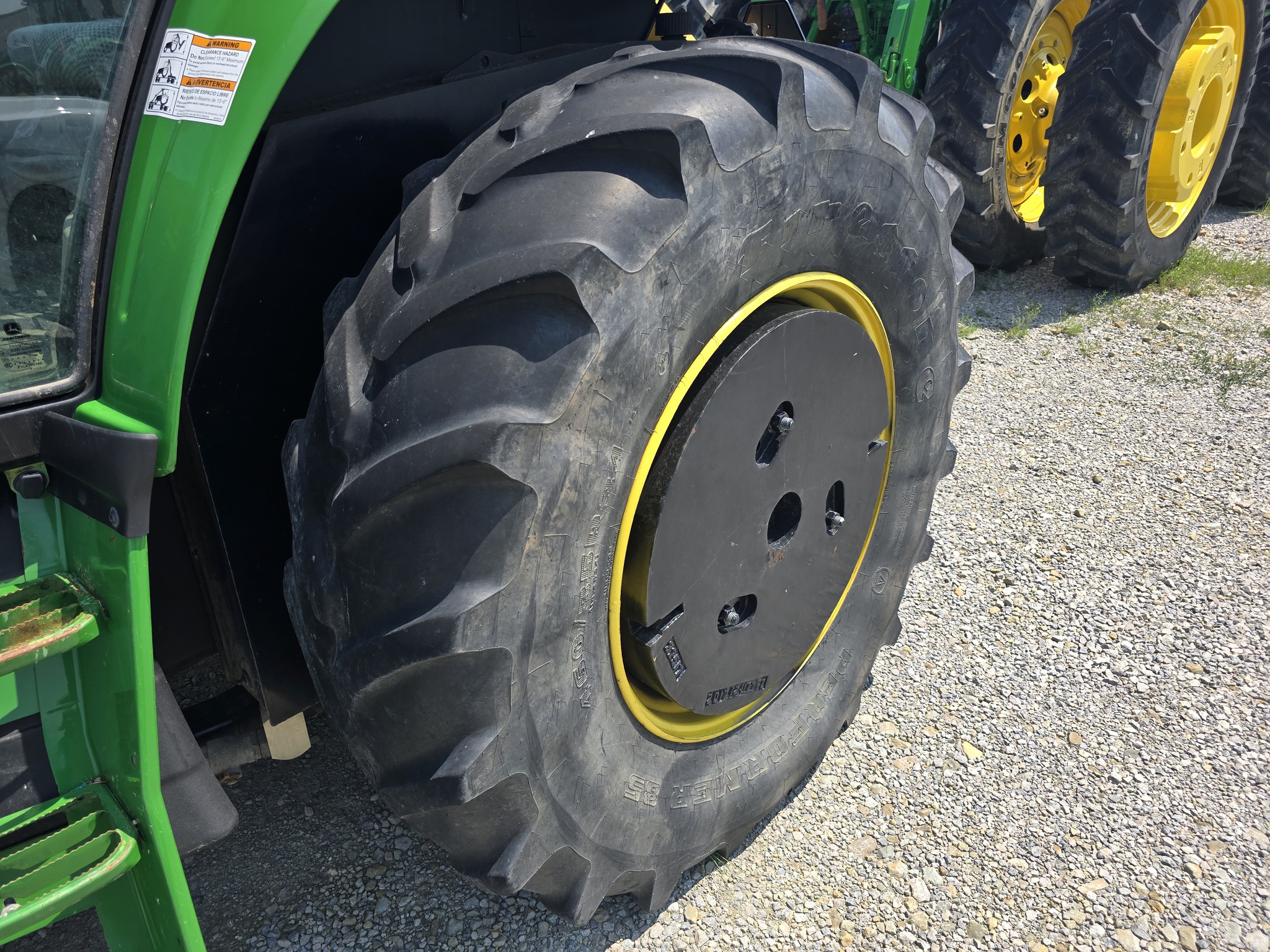 2018 John Deere 6110M Image 22