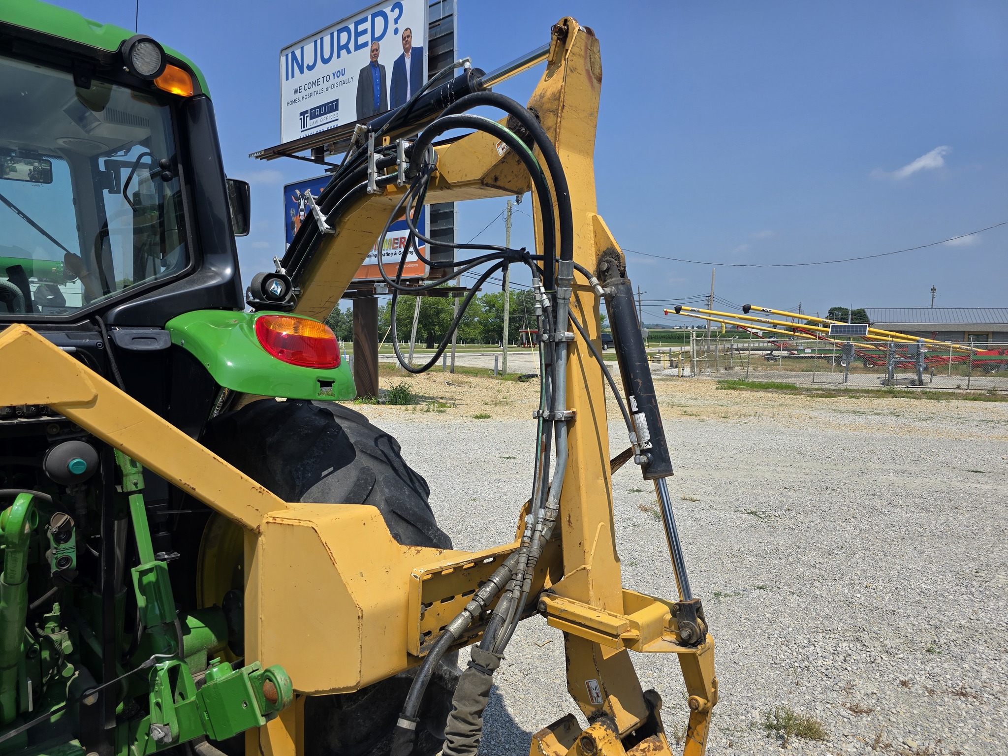 2018 John Deere 6110M Image 28
