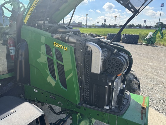 2020 John Deere 6120M-8