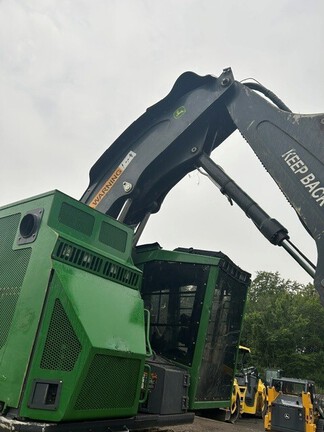 2016 John Deere 853M